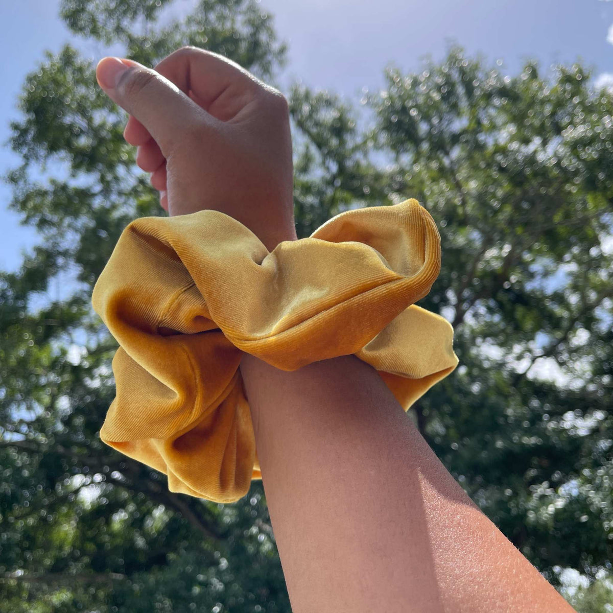 XL SCRUNCHIES